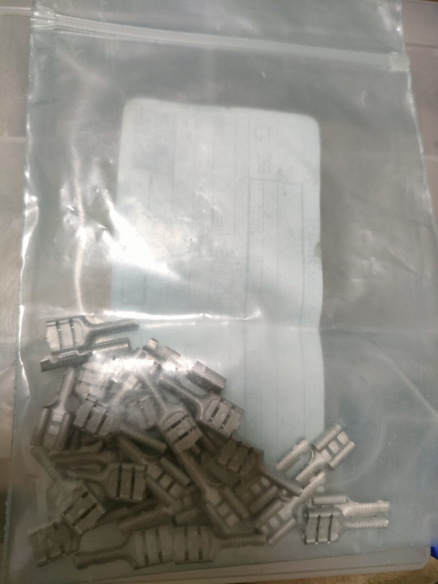 ばら売り10個 裸圧着端子 ファストン端子 250型 メス 18-22AWG 0.3-0.8sq拍卖