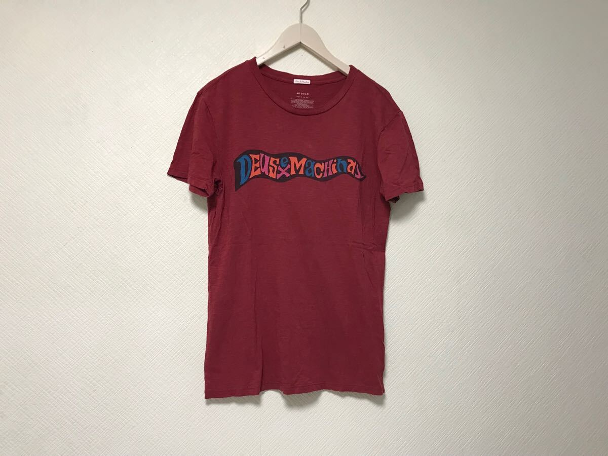 本物デウスDeus EX machinaコットンロゴプリント半袖Tシャツメンズサーフアメカジミリタリーストリートゴルフ赤レッドMアメリカ製拍卖