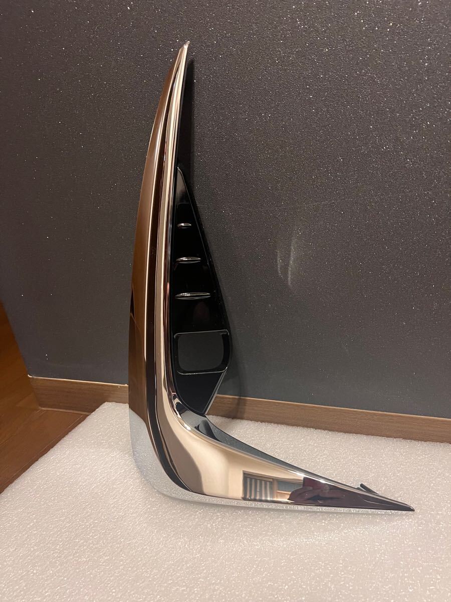 ★新品★純正品★ レクサス LM 350 右 フロント フォグ パネル LM仕様拍卖