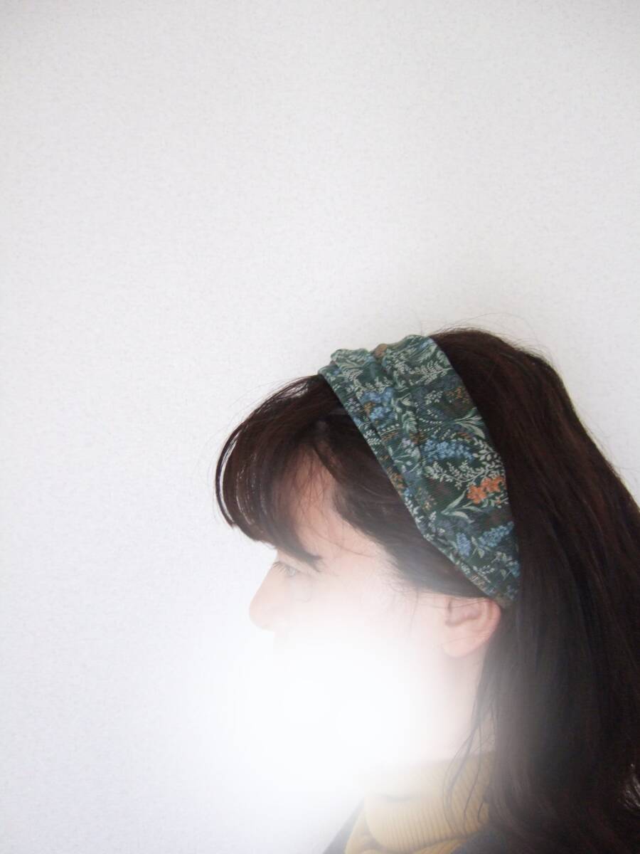 ★即決★ハンドメイド ボタニカル コーデュロイグリーン コットンのゆるターバン**ヘアバンド 家事のスイッチターバンにも拍卖