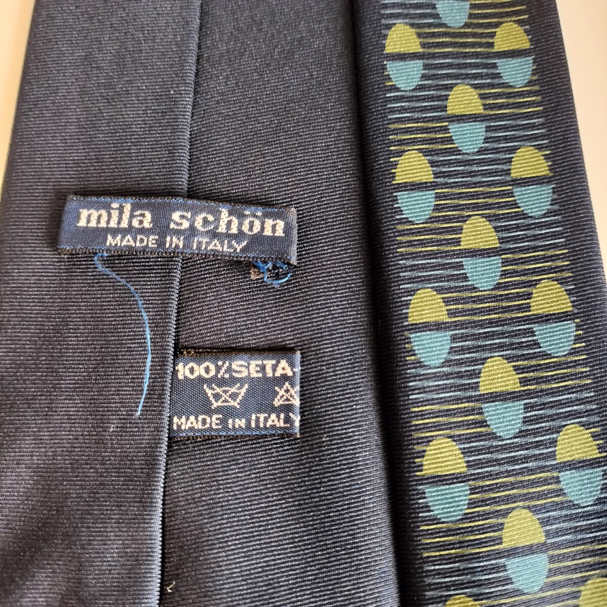 ミラショーン(Mila Schoen)紺緑丸デザインロゴネクタイ拍卖