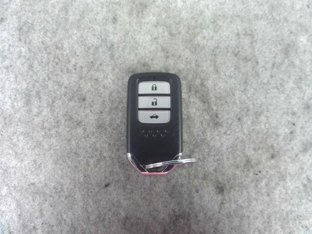 グレイス DAA-GM4 キーレスリモコン ハイブリッドLX NH788P 72147-T9C-J01拍卖
