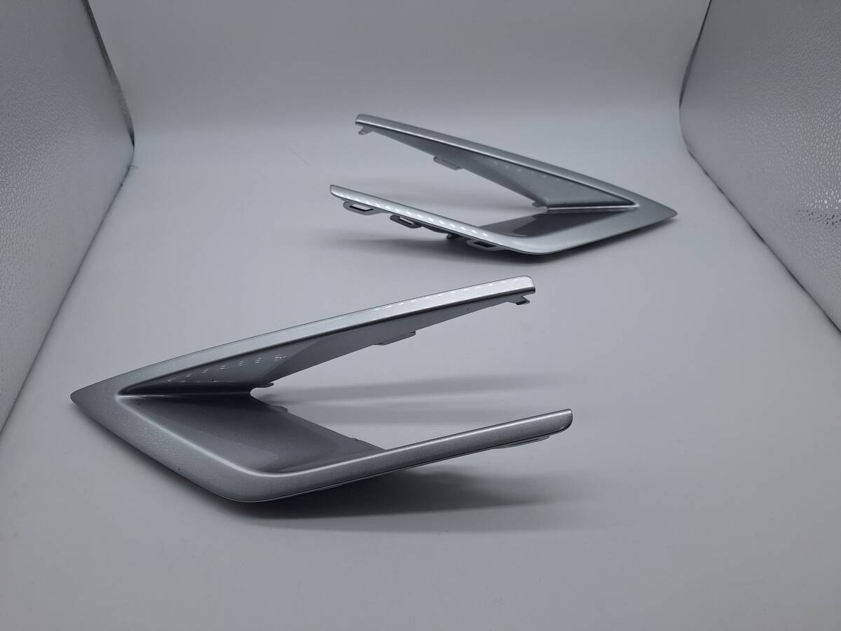 【新車取外し】三菱CV1WデリカD:5 純正 フォグランプガーニッシュ フォグランプカバー 左右セット拍卖