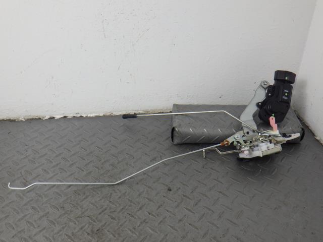 グランマックス 5BF-S413P 右 フロント ドア ロック ソレノイド拍卖