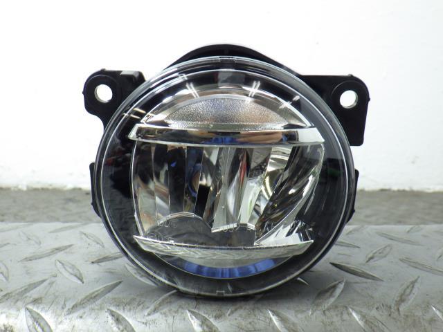 クロスビー MN71S 右 フォグ ランプ 35501-85P00拍卖