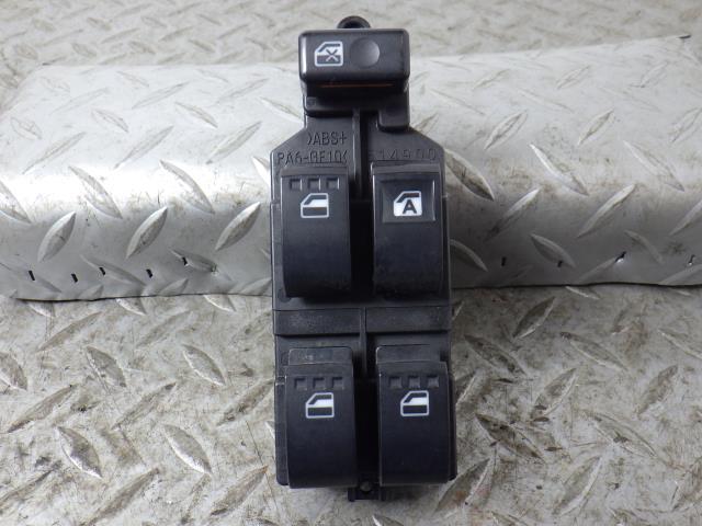 ムーヴラテ L550S パワーウインドウスイッチ 84820-B2090拍卖