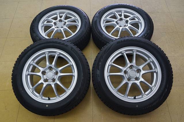 【中古SET】185/60R15 ブリジストン ブリザック VRX2 21年2本 22年2本 ECOFORME 15 インチ 5H100 6J+45 トヨタ 170系 シエンタ ラクティス拍卖