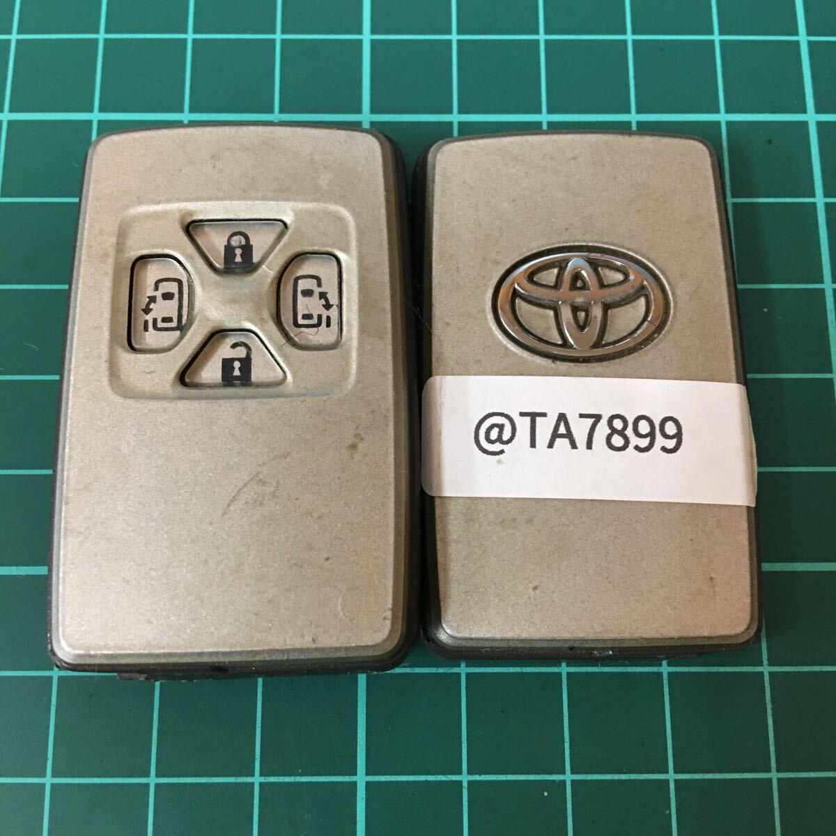 @TA7899 トヨタ 純正 基盤271451-0500 スマートキー 4ボタン エスティマ アルファード ヴェルファイア ANH20 ACR50 キーレス拍卖