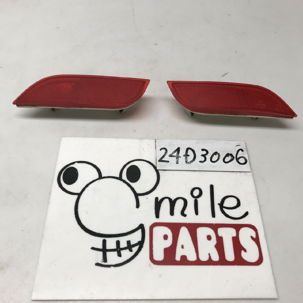 GH3 インプレッサ 純正 左右リフレクター 2Z4-20-4/24D3006*同梱不可拍卖