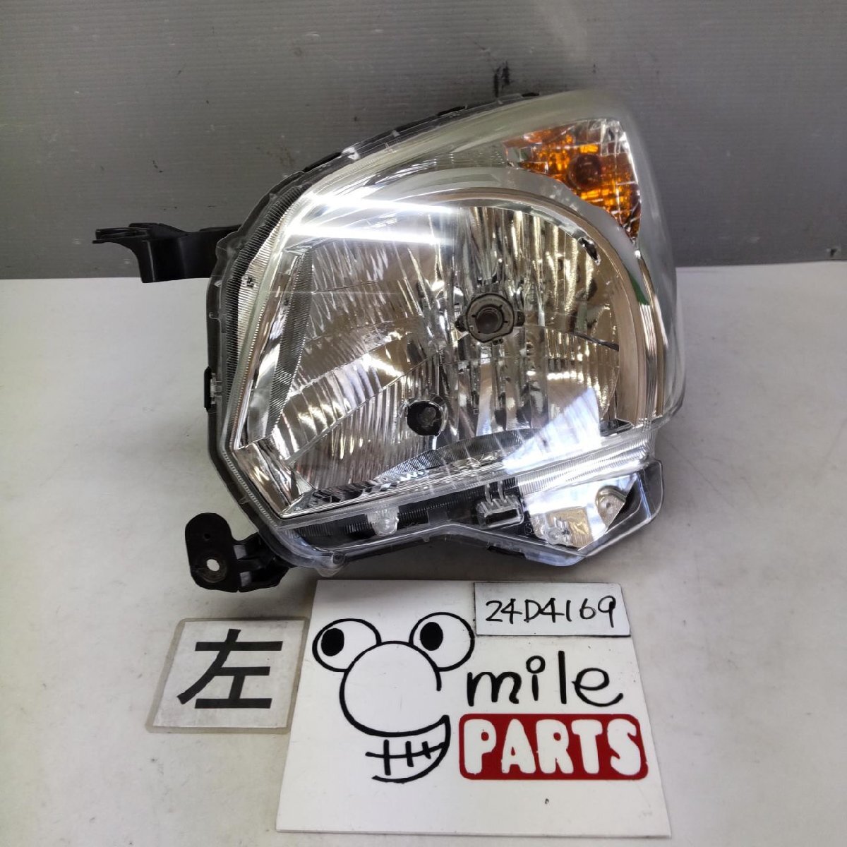 MK32S スペーシア 純正 左ヘッドライト 2Z7-13-1/24D4169*同梱不可拍卖
