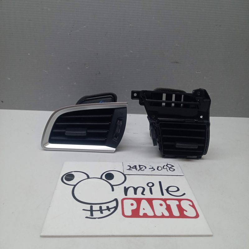 GK3/GK4 フィット 純正 運転席助手席エアコン吹出口 2Z2-3-8/24D3098*同梱不可拍卖