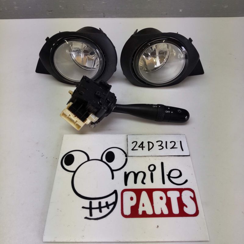 QNC20/QNC21 bB 純正 左右フォグランプ+カバー+スイッチセット 1D5-16-2/24D3121*同梱不可拍卖