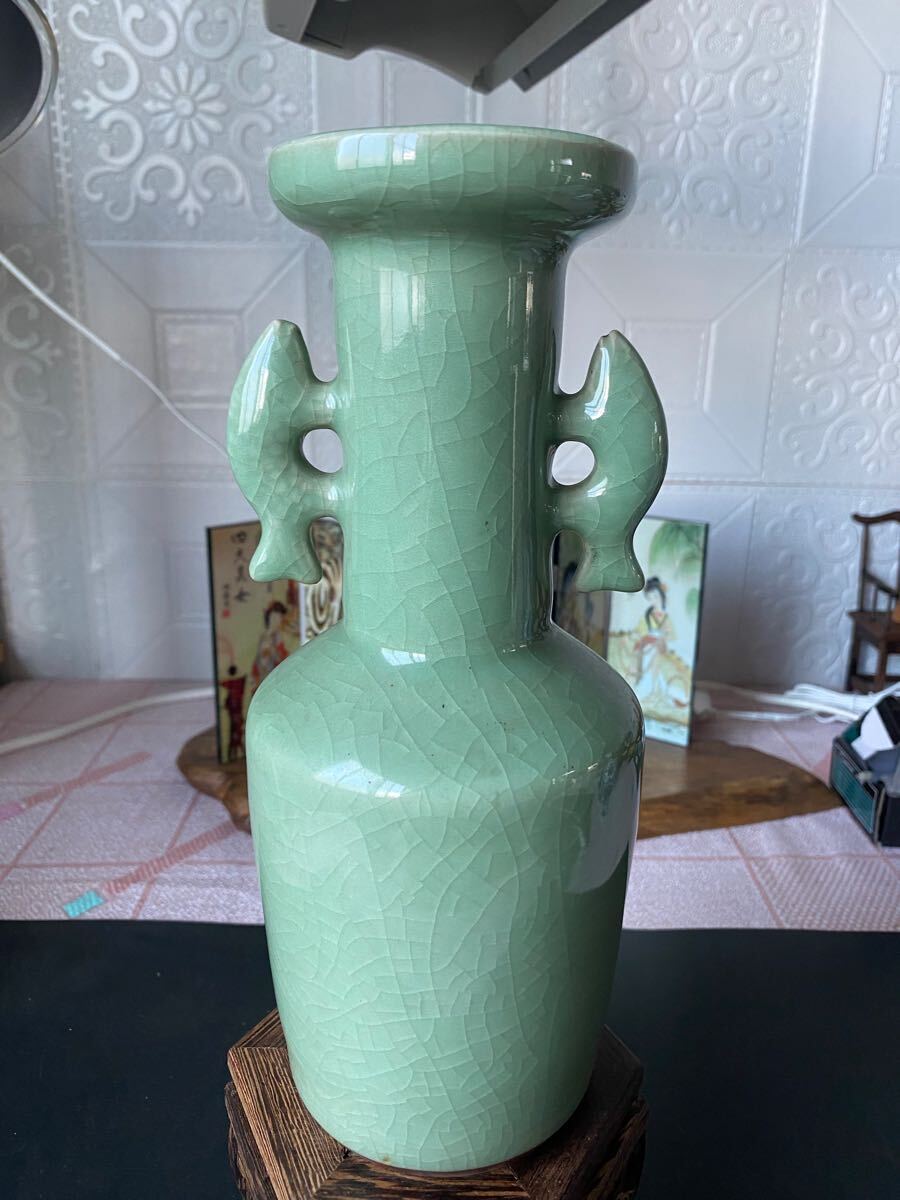 時代物 銘あり 双耳 青磁 花瓶 古陶磁拍卖