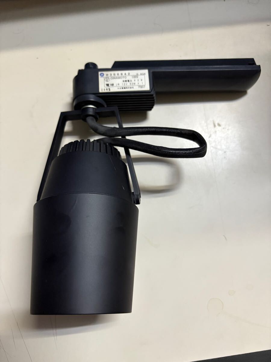 No.600796 DAIKO 大光電機株式会社 スポットライト レールライト 30個セット 06年製 中古品 照明器具拍卖