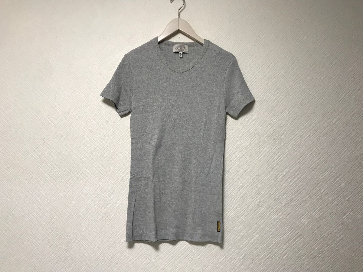 新品同様本物アルマーニジーンズARMANI JEANSコットンVネックリブ半袖TシャツメンズサーフビジネススーツインナーグレーLイタリア製拍卖