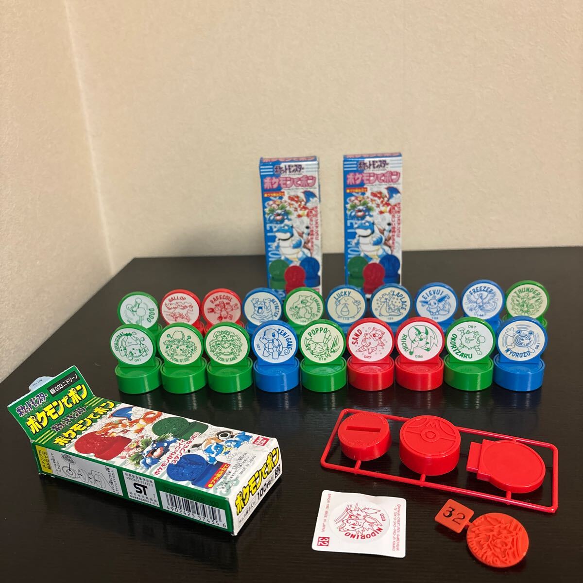 ポケモンでポン 1997 BANDAI ポケモン スタンプ 22個 中古品 ポケットモンスター ウツドン カモネギ は未開封拍卖