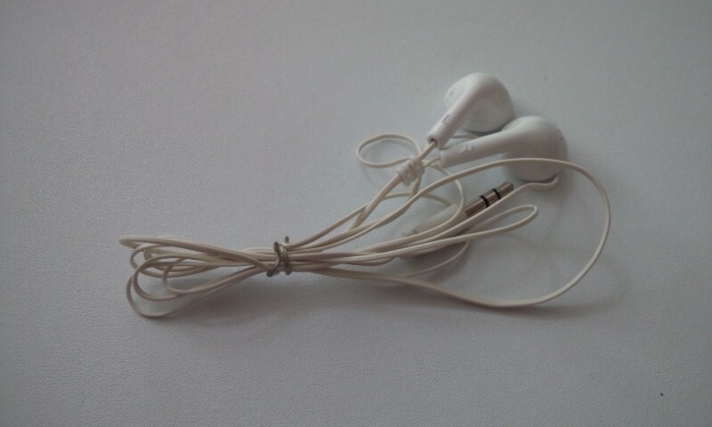 〇【中古・動作確認済み品】メーカー不明ケーブルイヤホン 21 拍卖