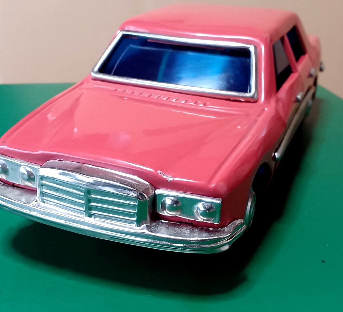 ブリキ 自動車 ベンツ Sクラス 全長27cm位拍卖