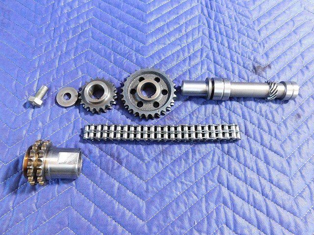 A8055◎ DR30 S110シルビア FJ20 NA ジャンクシャフト クランクギア チェーン等 旧車拍卖