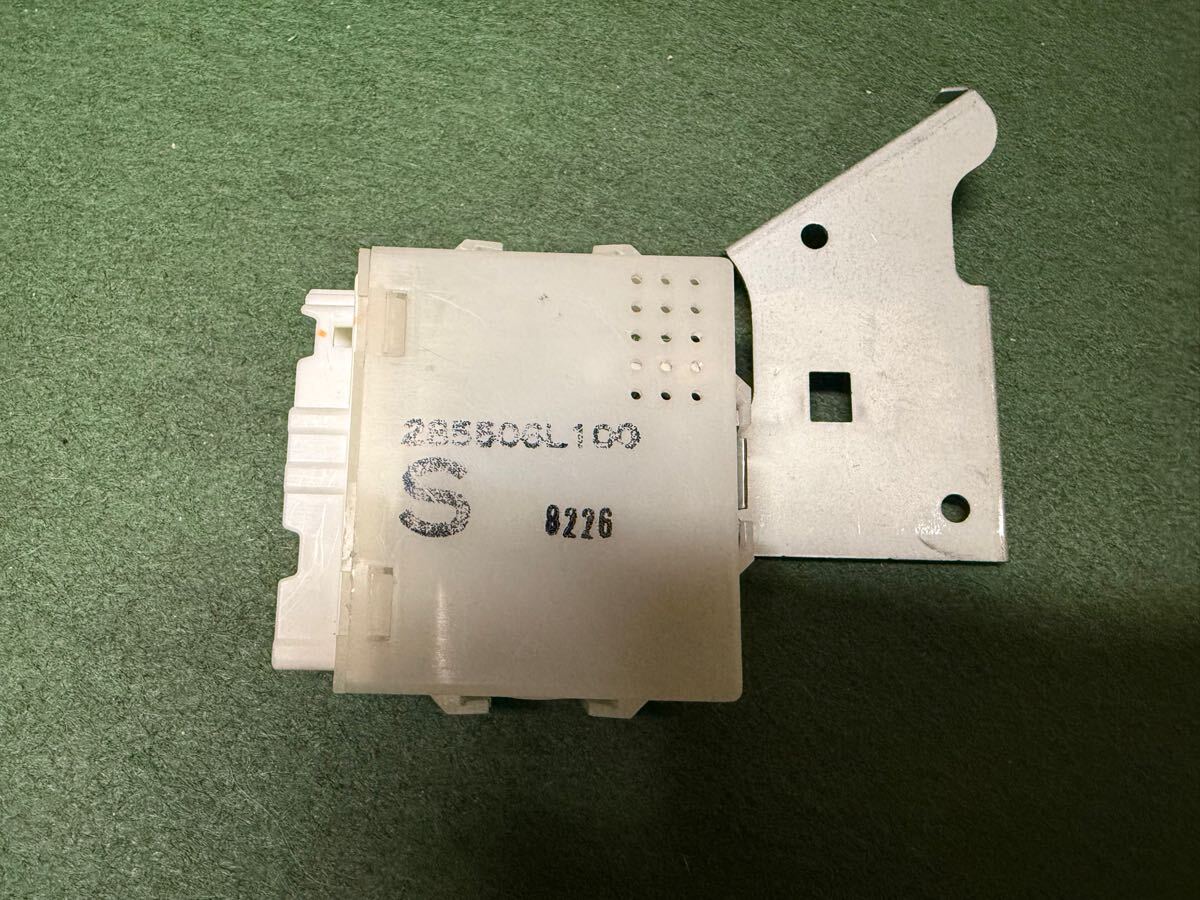 日産純正 ローレルC35 ドアロックリレー ジャンク品!拍卖