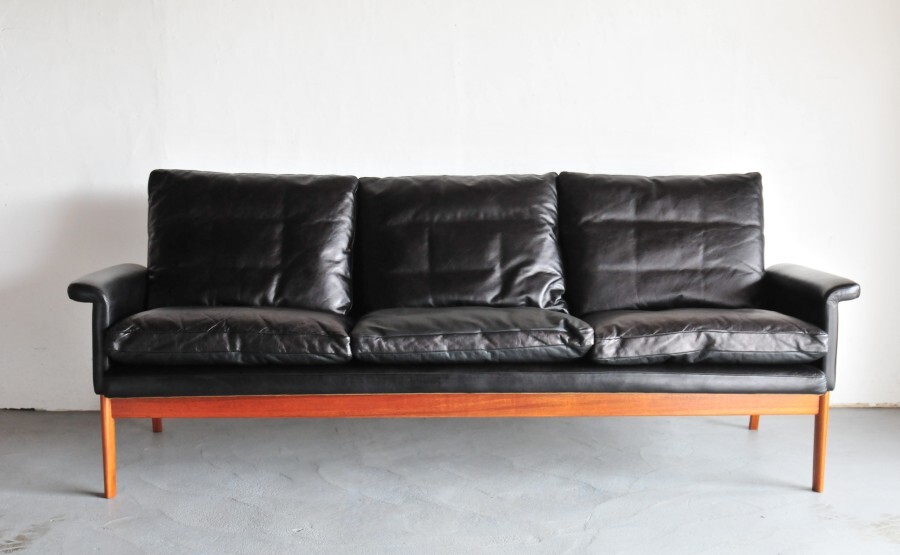 Finn Juhl (1965) Jupiter sofa Teak拍卖
