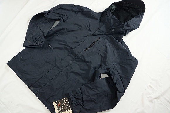 ■ Lサイズ! 送料無料!! 24-25 ボルコム ■ Lサイズ VOLCOM L GORE-TEX JACKET カラー BLACK ゴアッテックス拍卖