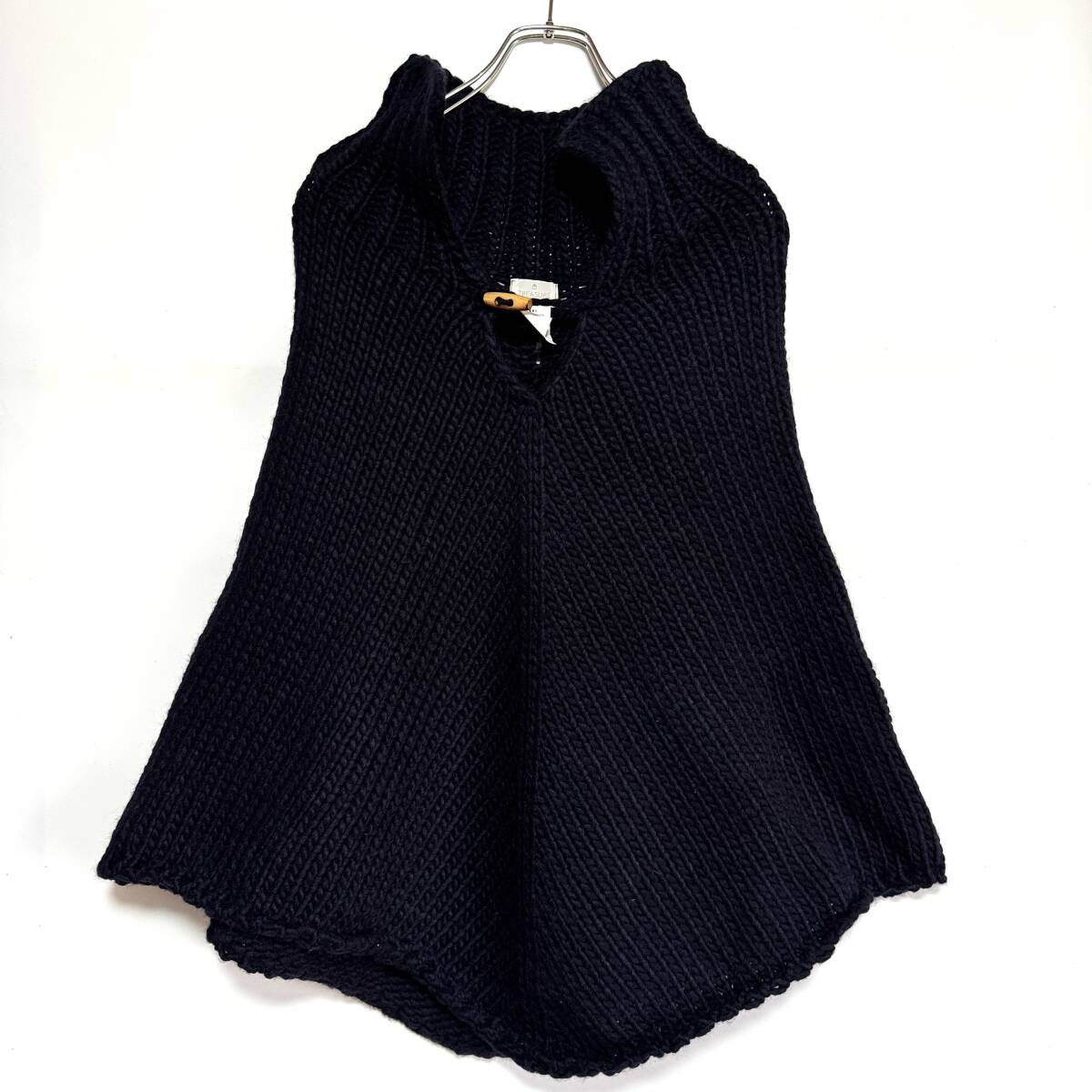 トレジャー トプカピ MADE IN ITALY イタリア製 フリーサイズ ポンチョ TREASUR EOPKAPI ウールニット ウッドトグル 上質素材 雅瀬863拍卖