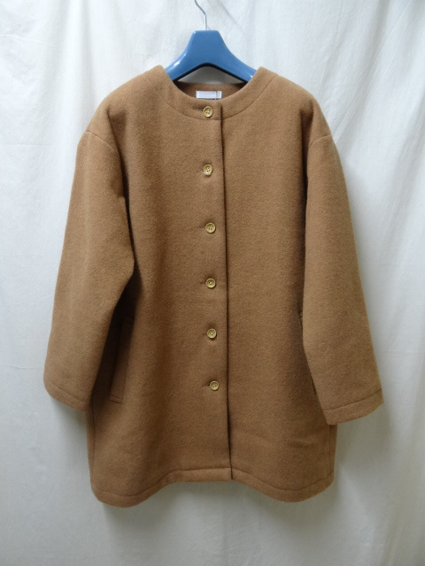 COMMENCEMENT コメンスメント 新品未使用 ノーカラーウールコート BEIGE拍卖