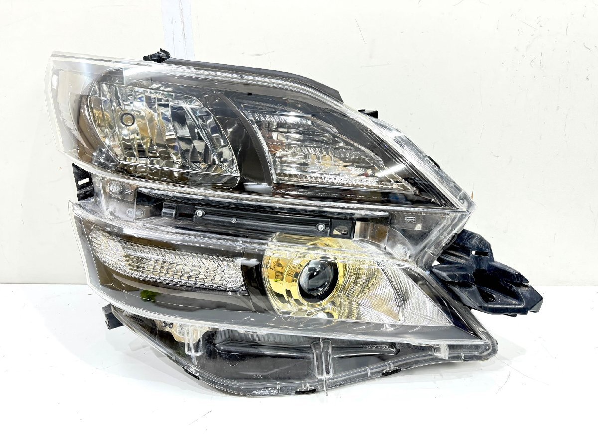 【バラスト付】ヴェルファイア ゴールデンアイズ ANH20W 後期 純正HIDヘッドライト 右 ICHIKOH58-23/刻印ス (Z7-86)拍卖