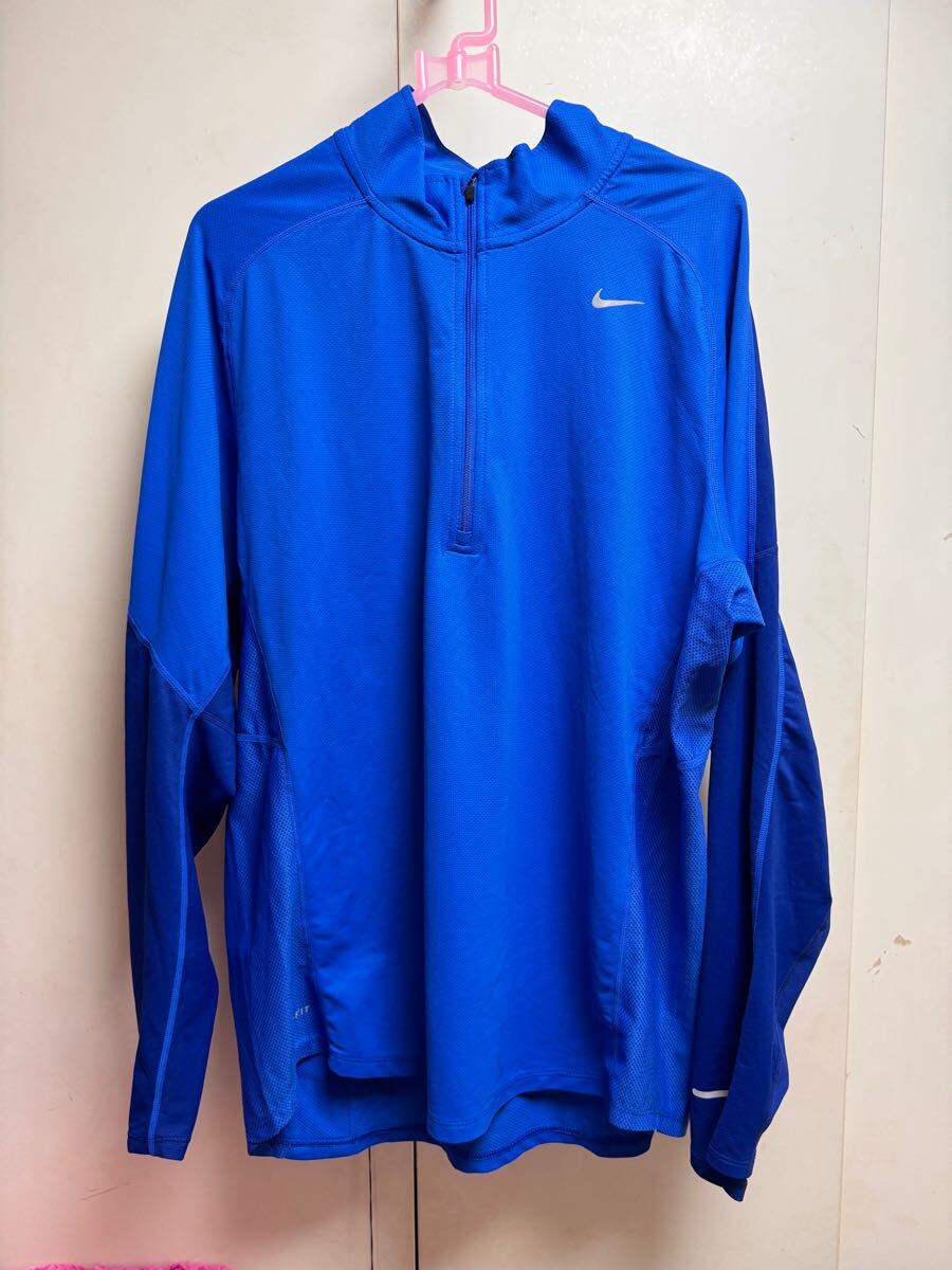 送料格安スピード発送!美品★NIKEナイキ吸汗速乾ジップシャツ★XLサイズジョギング陸上登山トレランマラソン拍卖