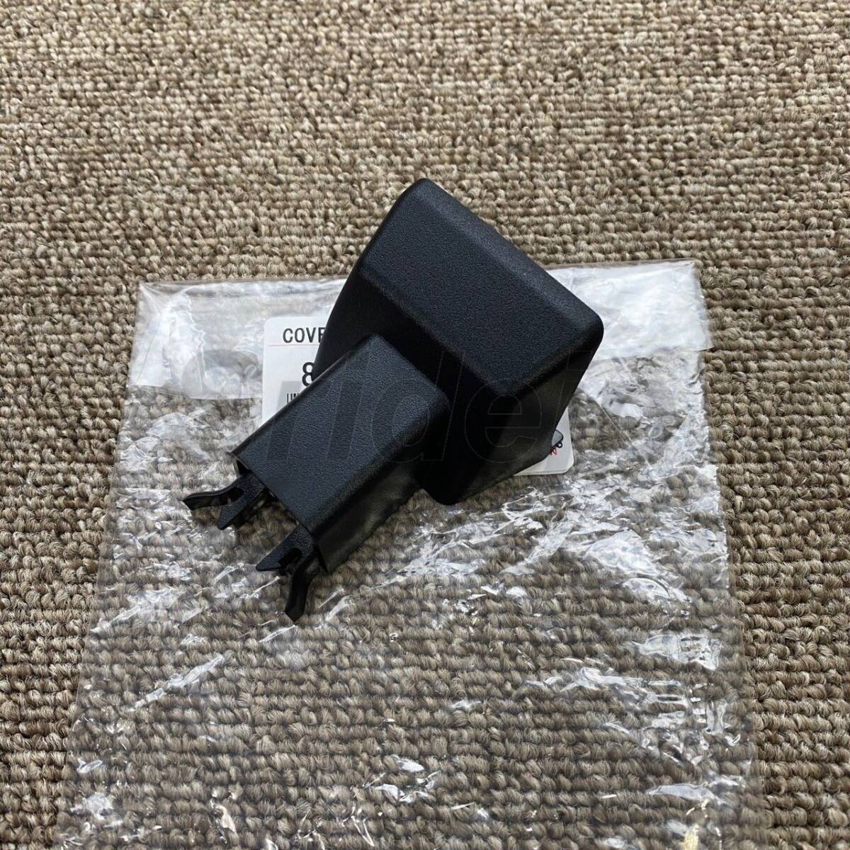 【未使用】トヨタ 200系 ハイエース レジアスエース 純正 リアビューミラー ルームミラー カバー TOYOTA Inner rear view mirror cover拍卖