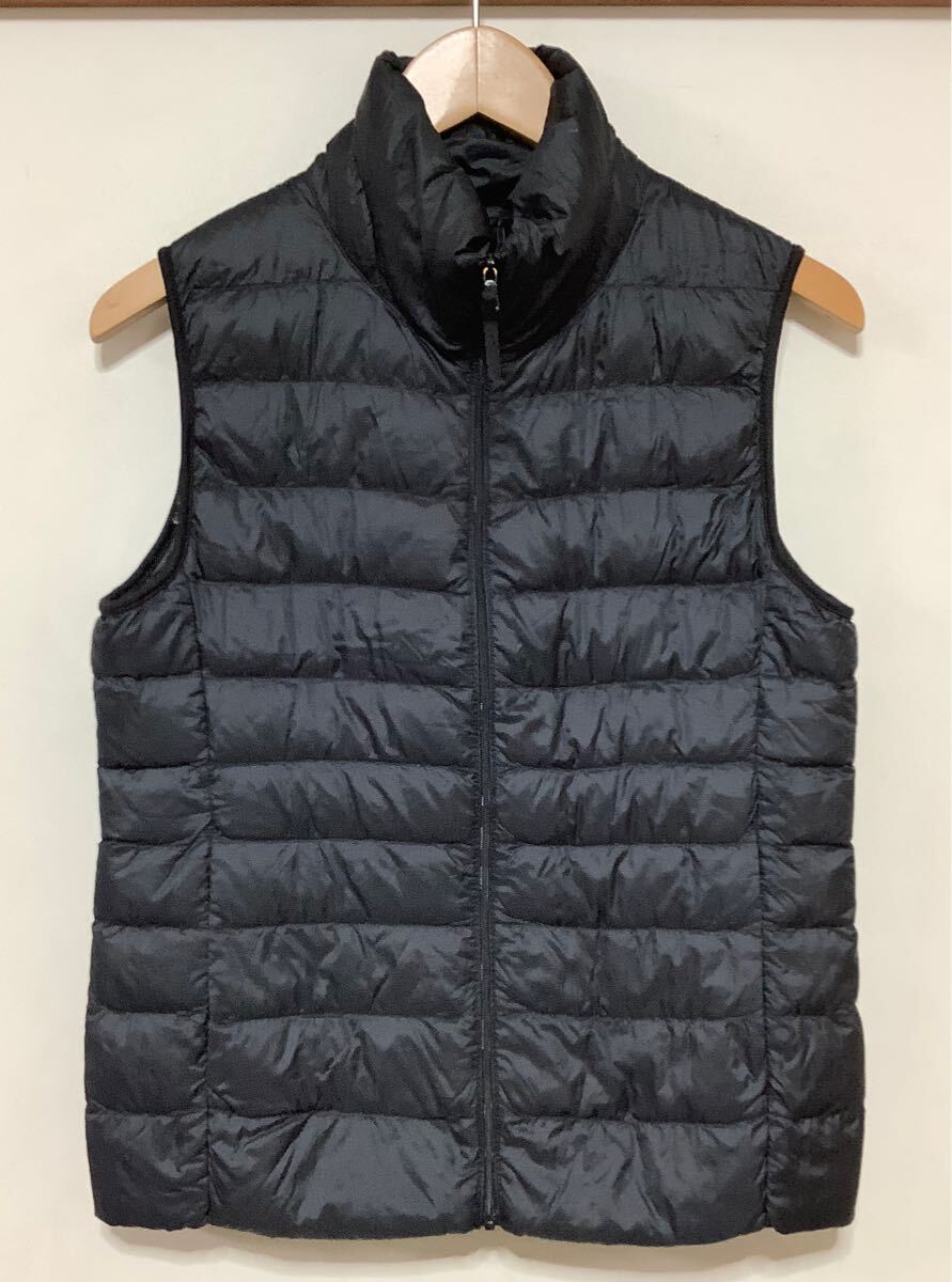 り1409 UNIQLO ユニクロ ライトダウンベスト S ブラック レディース インナーダウン コンパクトダウン 軽量ダウン 拍卖