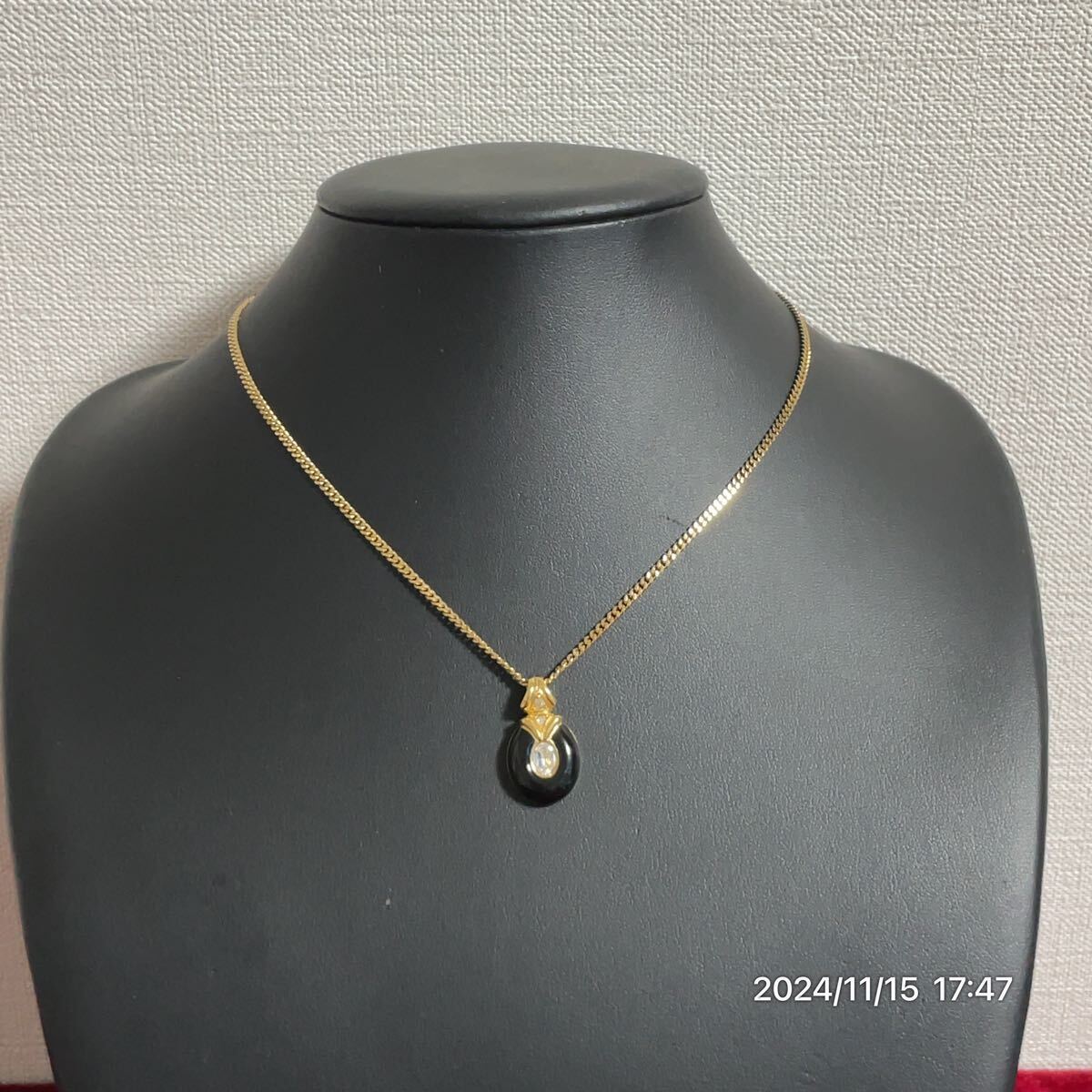 vintage Dior クリスチャン ディオール CDロゴ オーバル ラインストーン ゴールドカラー ネックレス ペンダント アクセサリー拍卖