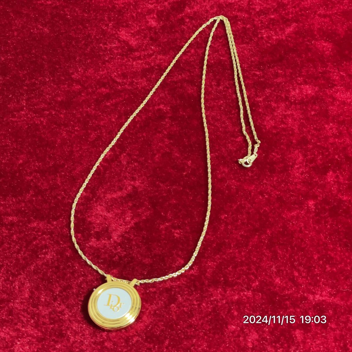 Dior クリスチャン ディオール ブランドロゴ バイカラー 時計 ネックレス ペンダントウォッチ アクセサリー拍卖