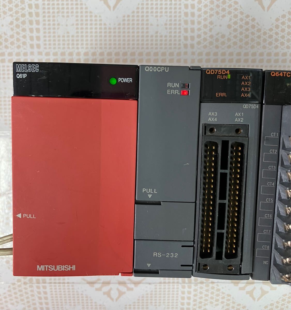 通電確認済 三菱電機 Q61P Q00CPU QD75D4 W64TCTTBW W64AD シーケンサー拍卖
