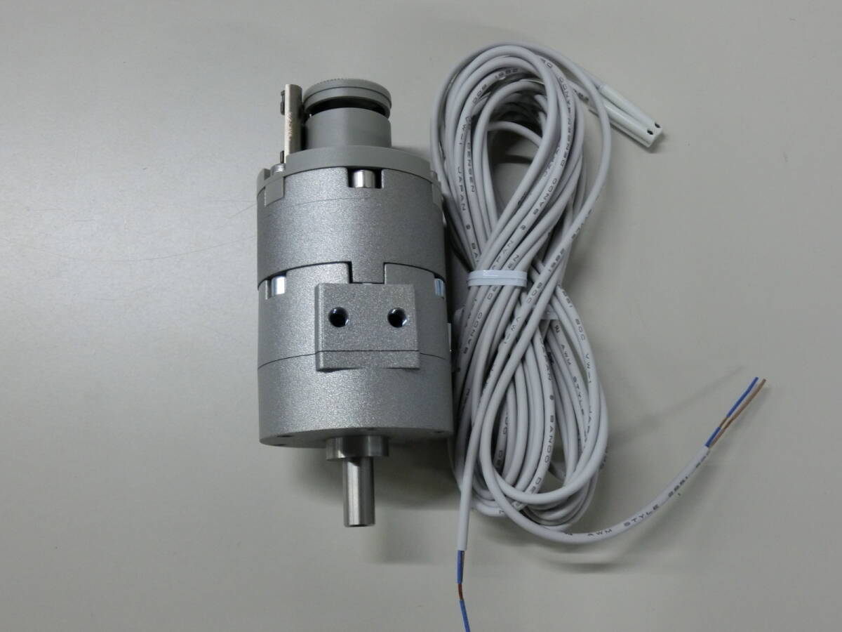 SMC CDRB2BWU30-90DZ-M9BL-XC30 ロータリアクチュエータ ベーンタイプ 新品拍卖