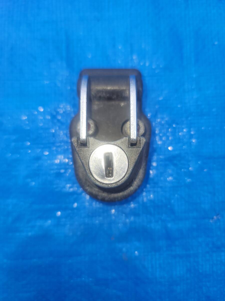 GSX400F GSX400FSインパルス GSX250E ヘルメットホルダー ヘルメットロック 拍卖