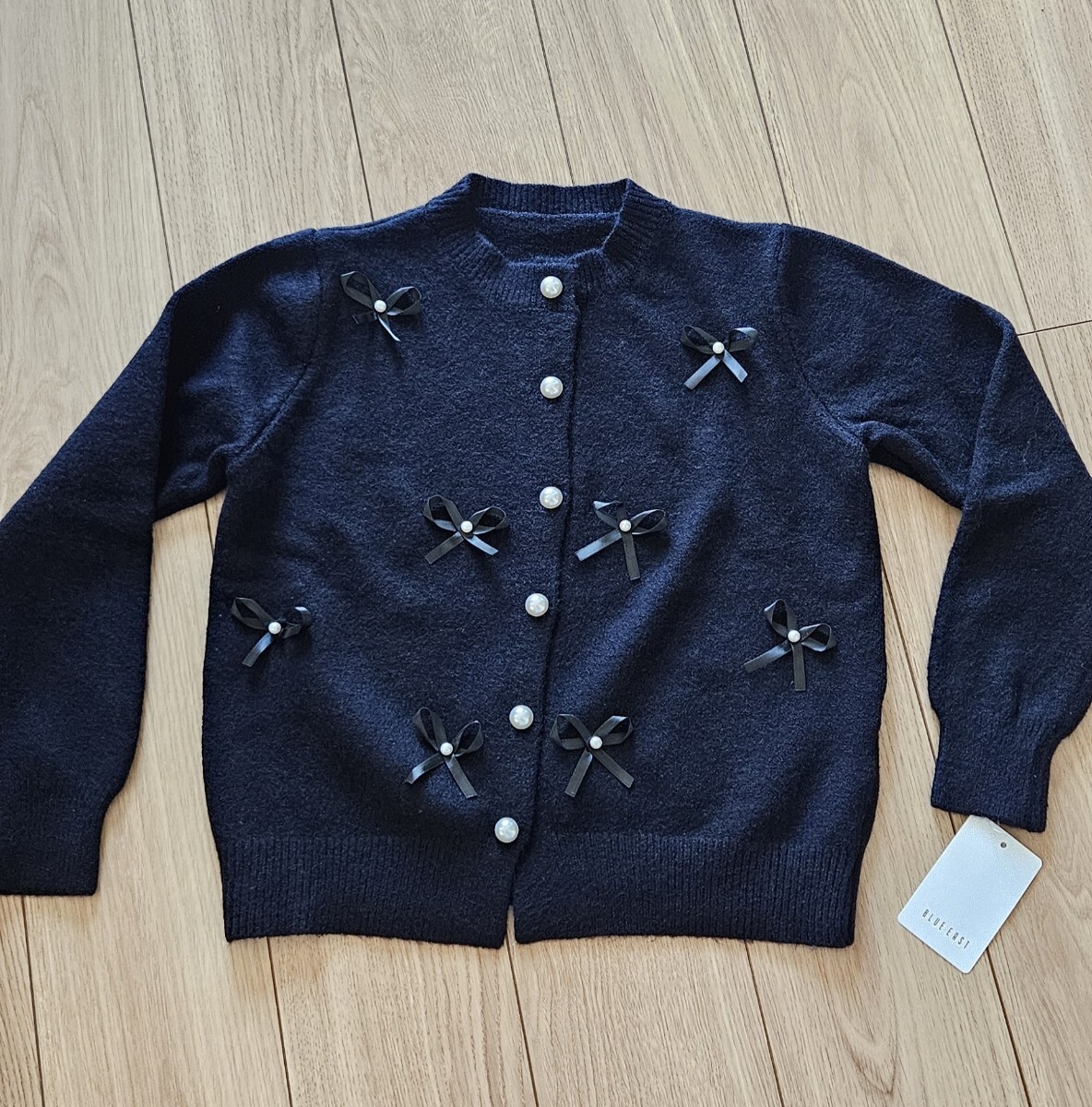 ♪パールリボン付きカーディガン黒ブルーイースト♪未使用タグ付き♪拍卖