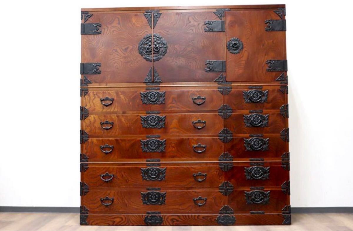 GMGH385○岩谷堂箪笥 整理箪笥 時代箪笥 和箪笥 チェスト 伝統工芸 和家具 欅材 南部鉄器 民芸家具 最高級 和モダン 定価約140万 拍卖