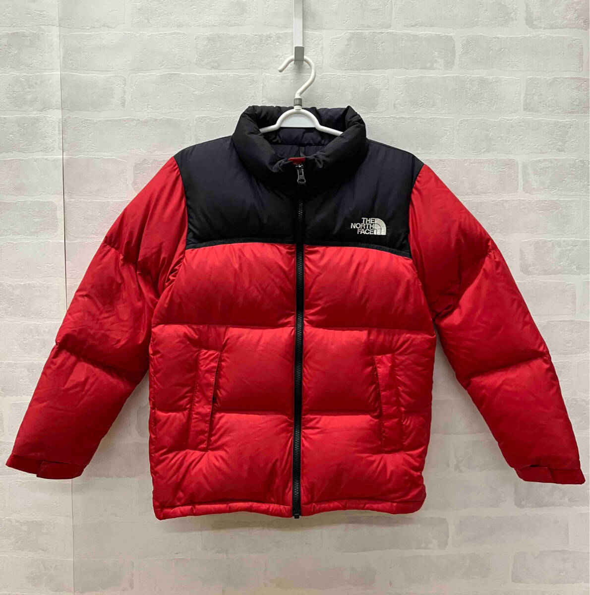 ★【THE NORTH FACE】ノースフェイス ダウンジャケット レッド 赤 サイズ140 子供服拍卖
