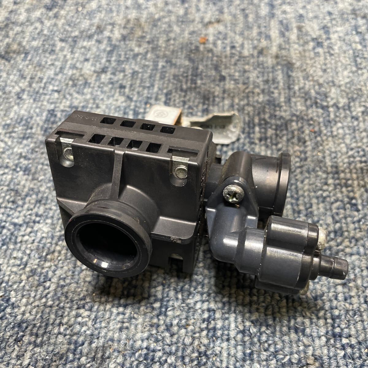 ジャンク パナソニック ヒートポンプ給湯機 HE-K37BQ 温水機器用逃し弁 SD2031ZZ エコキュート 安全弁 調整弁 減圧弁 貯湯ユニット 給湯器拍卖