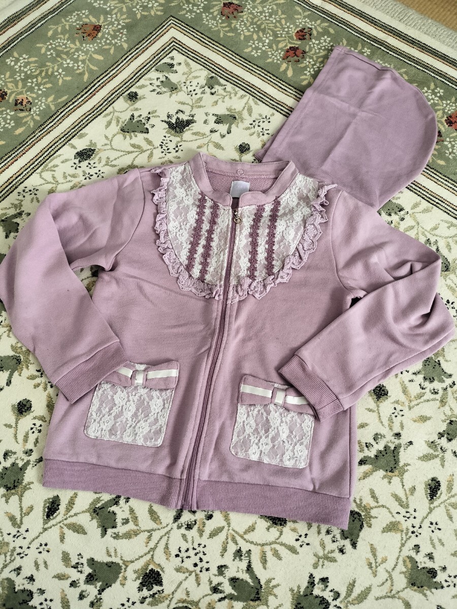 アクシーズファム フリルやレースが可愛いフードがはずれるパーカー 140 ラベンダー色拍卖