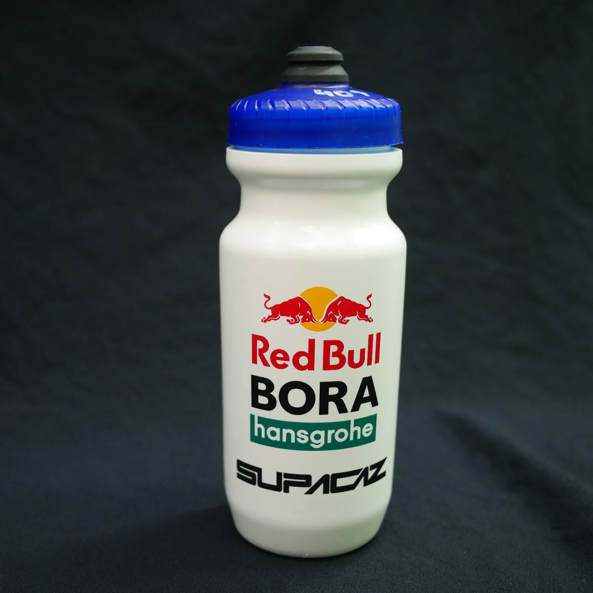 選手支給品 レッドブルボーラハンスグローエ 非売品ボトル スペシャライズド Red Bull Bora Hansgrohe Specialized S-WORKS プロチーム 青拍卖