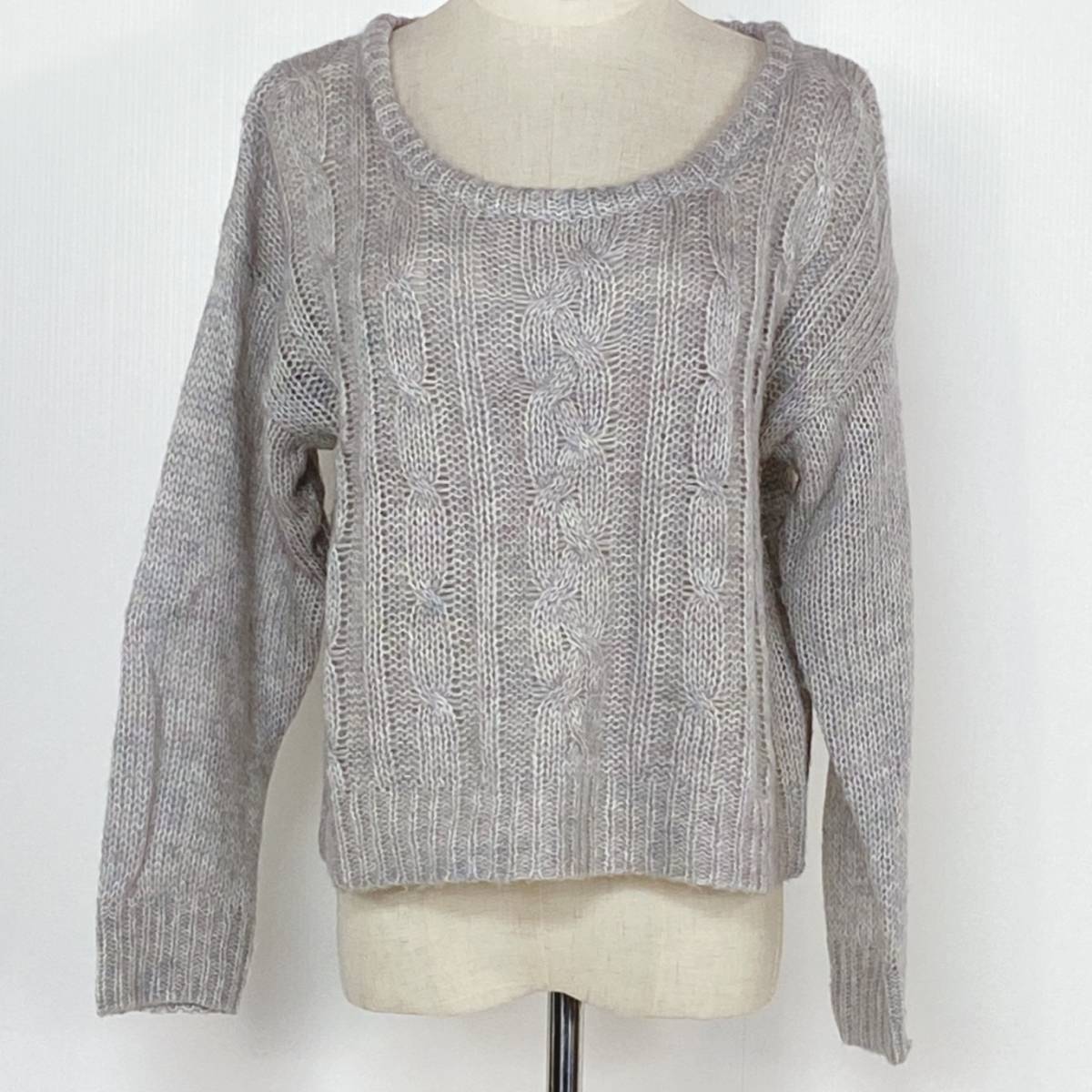 YZ0816 earth music & ecology アースミュージックアンドエコロジー レディース ケーブル編み ニットセーター ショート丈 万能 USED 古着拍卖