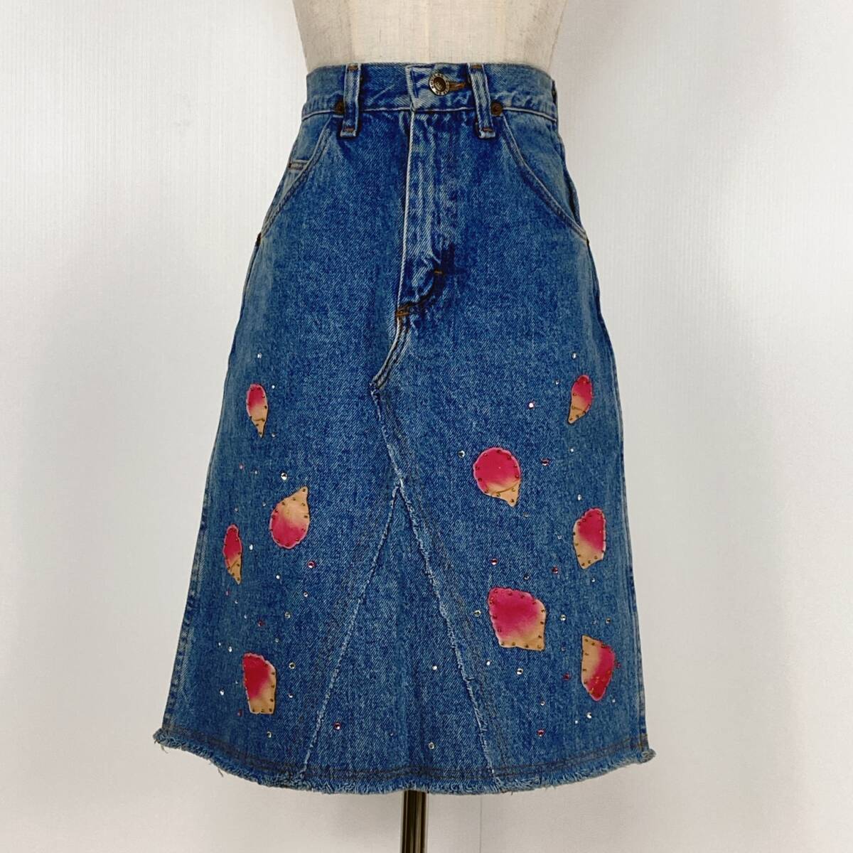 YZ1105 美品 boutique Mackzy レディース 綿100% デニムスカート 花びら タイトスカート 万能 カジュアルコーデ ヴィンテージ USED 古着拍卖