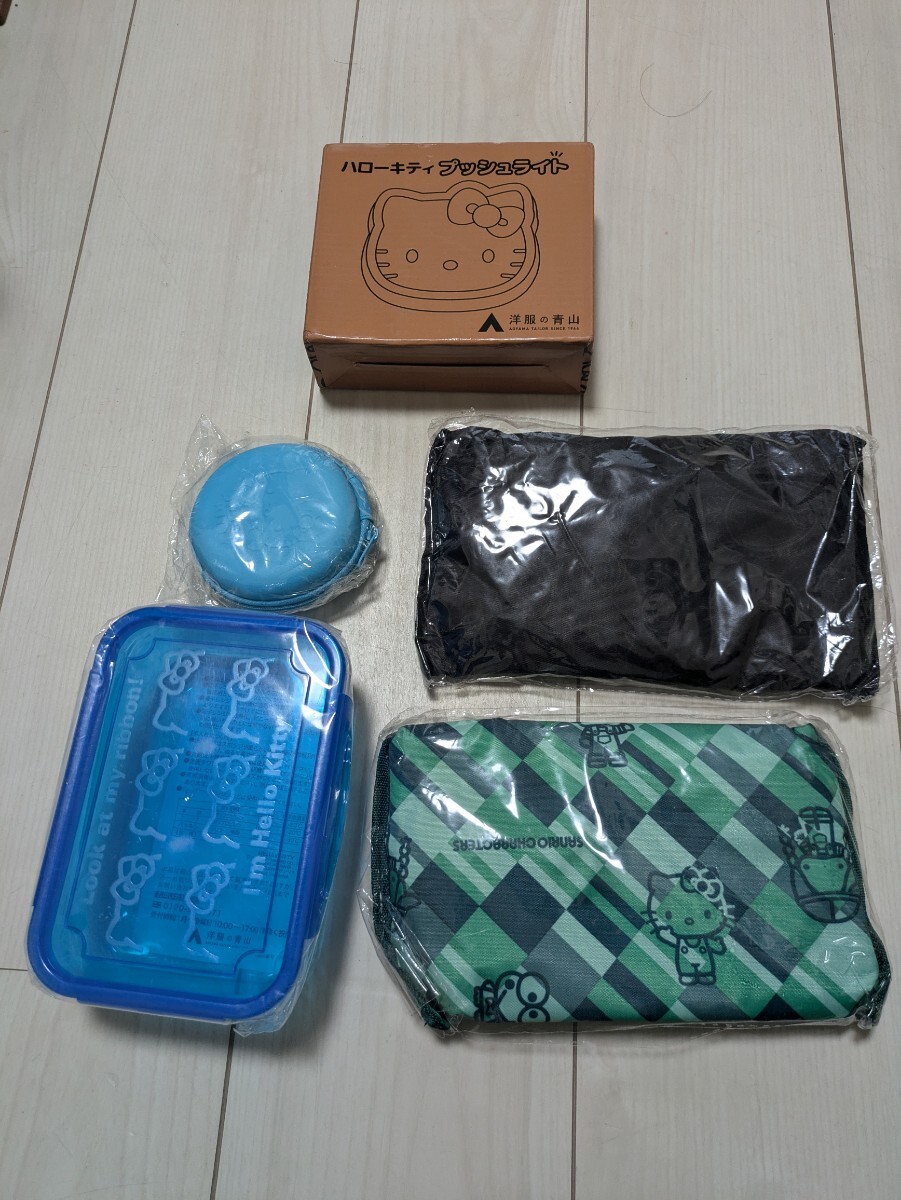 ハローキティ非売品5点 レアセット サンリオ 手提げ袋2個 タッパー イヤホンケース プッシュライト ハローキティ展拍卖