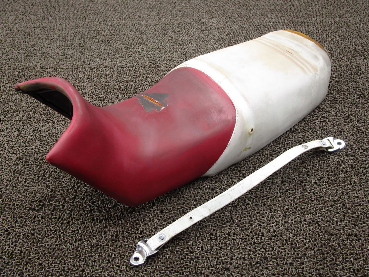 GSX1100S カタナ シート □U991!GS110X スズキ 【 GS110X 】 刀 KATANA キャブ車拍卖