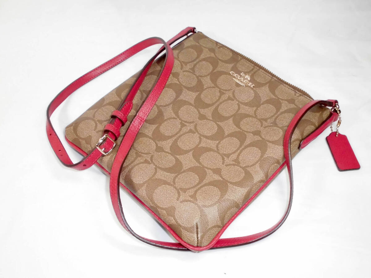 COACH シグネチャー ショルダー バッグ 斜め掛け拍卖