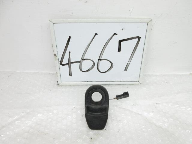 2013年 BMW 3D20 F30 320Dツーリング バックドアガラススイッチ 9288321 59845510 196982 4667拍卖