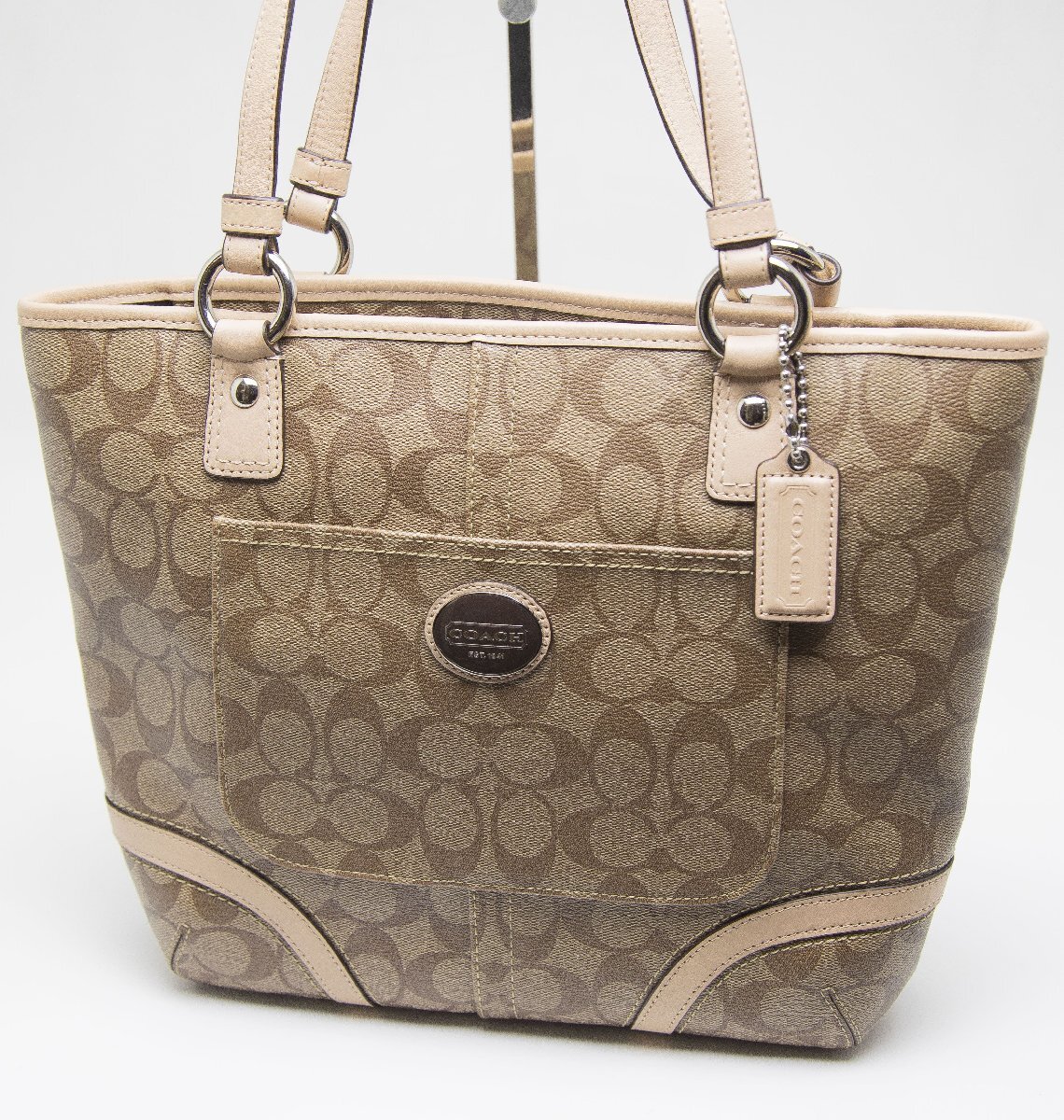 中古良品 コーチ シグネチャー トートバッグ PVC レザー ベージュ ショルダーバッグ シルバー金具 F18922拍卖